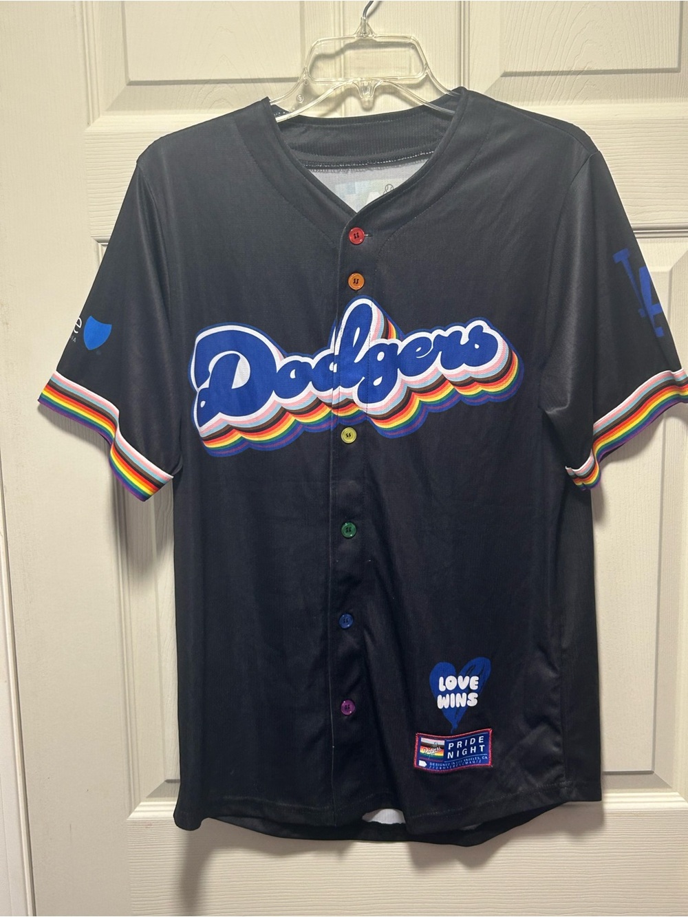 Los Angeles Dodgers Jersey Adult M Black LA Dodgers LGBTQ+ Pride Night 2024